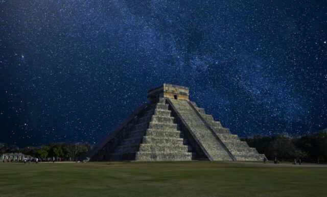 sky-night-star-milky-way-monument-pyramid-1059796-pxhere.com